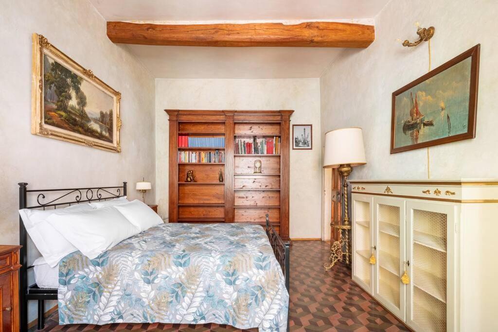 Central Elegant Apartment - Liberty House بولونيا المظهر الخارجي الصورة